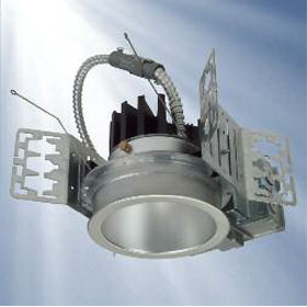 6 in LED Wide Reflector, Polymer Trim Ring, Specular Clear, White Flange